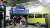 Ремонтная зона автосервиса на ул. Зубковой